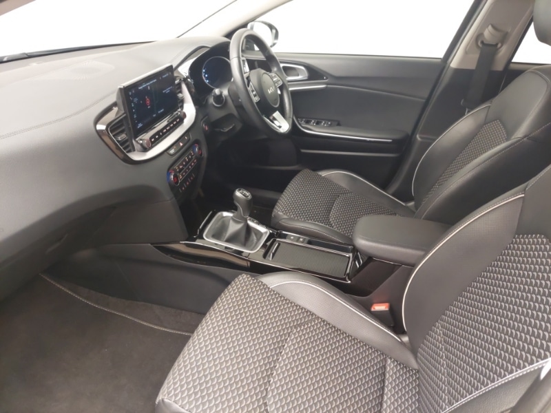 Used Kia XCeed 2022 for sale - 76383582: Photo 5