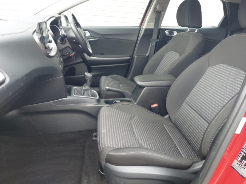 Used Kia XCeed 2023 for sale - 77955873: Photo 5