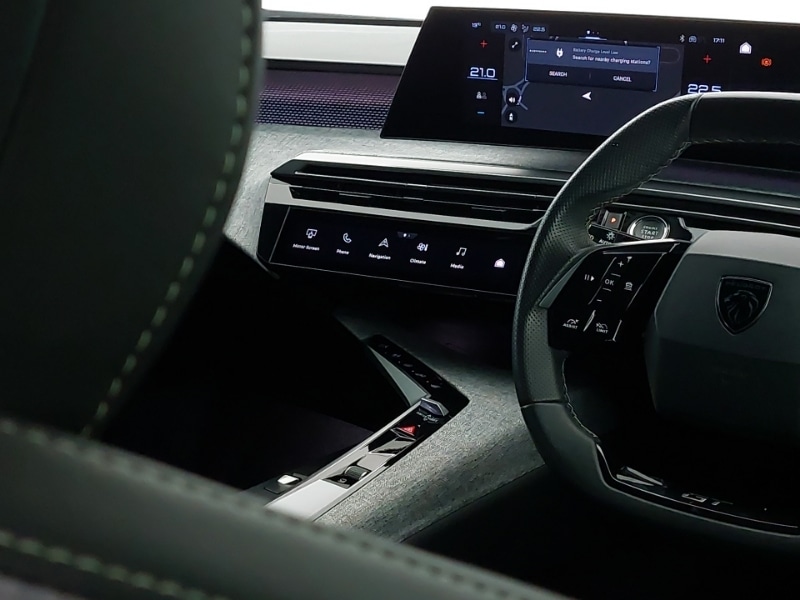 Used Peugeot 3008 2024 for sale - 77597388: Photo 11