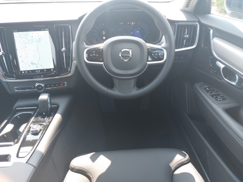 Used Volvo V90 2025 for sale - 77540473: Photo 7