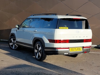 Used Hyundai Santa Fe 2025 for sale - 77767827: Photo