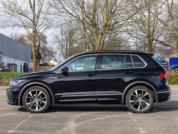 Used Volkswagen Tiguan 2022 for sale - 77702368: Photo