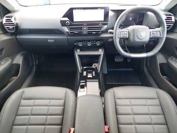 Used Citroen C4 2025 for sale - 75946260: Photo