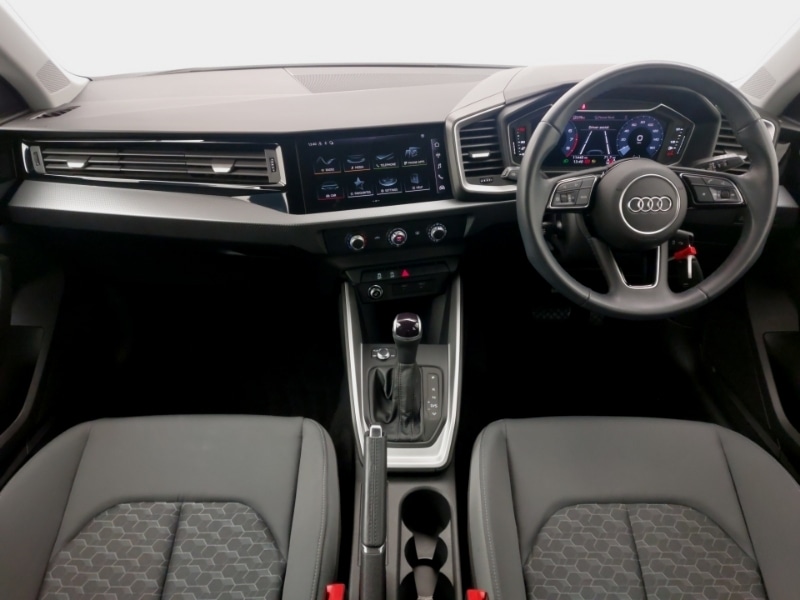 Used Audi A1 2023 for sale - 76779083: Photo 2