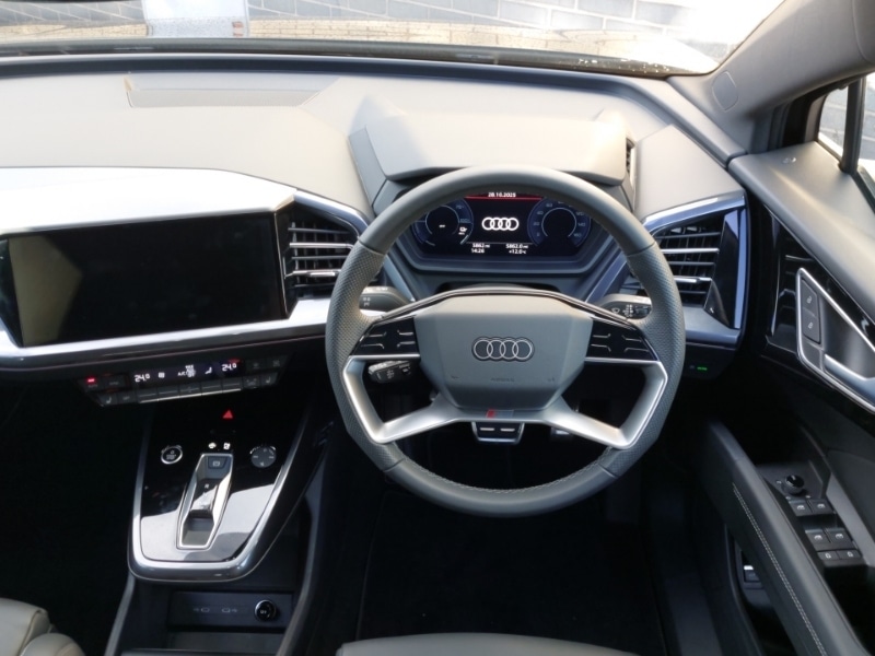 Used Audi Q4 e-tron 2025 for sale - 76392637: Photo 7