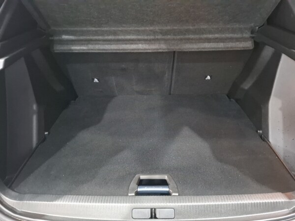 Used Peugeot 2008 2022 for sale - 76225533: Photo 8