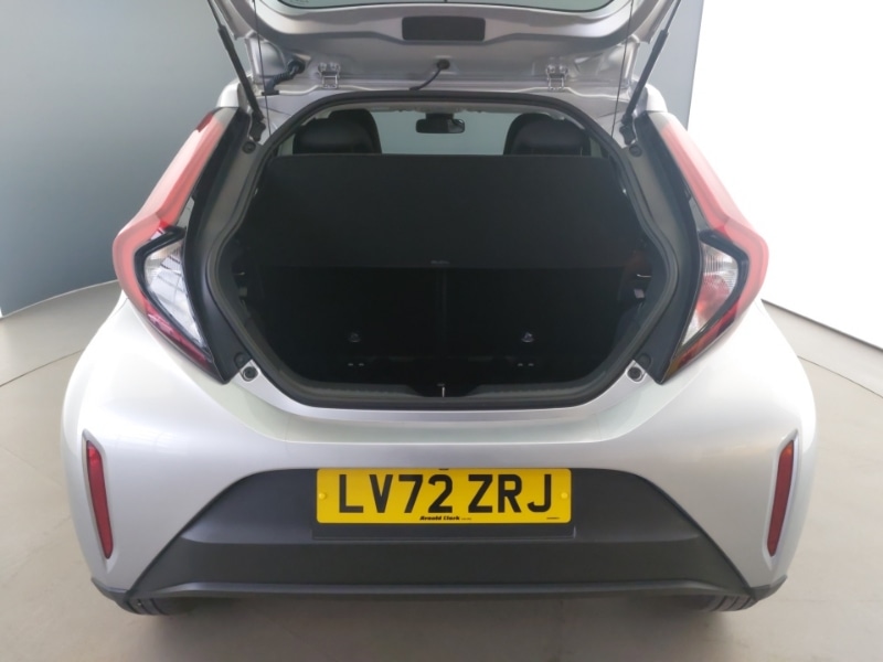 Used Toyota Aygo X 2023 for sale - 77977403: Photo 8