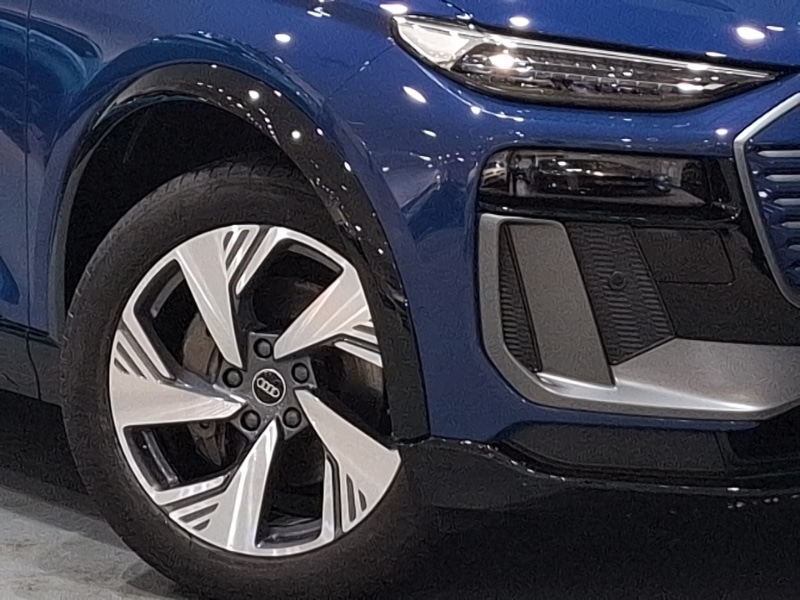 Used Audi Q6 e-tron 2024 for sale - 76726831: Photo 9