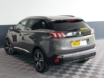 Used Peugeot 3008 2022 for sale - 76144705: Photo 3