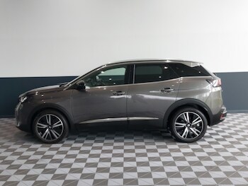 Used Peugeot 3008 2022 for sale - 76144705: Photo 4