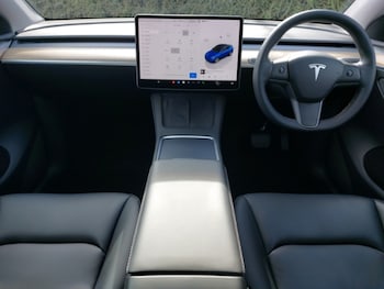 Used Tesla Model Y 2022 for sale - 76150279: Photo 2