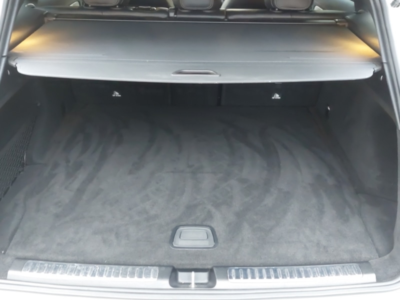 Used Mercedes-Benz EQC 2020 for sale - 76785895: Photo 8