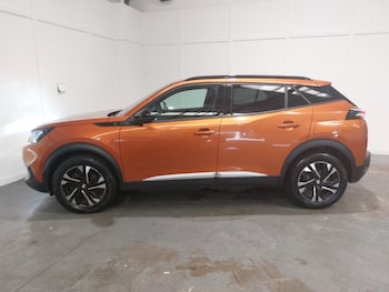 Used Peugeot 2008 2023 for sale - 79501117: Photo