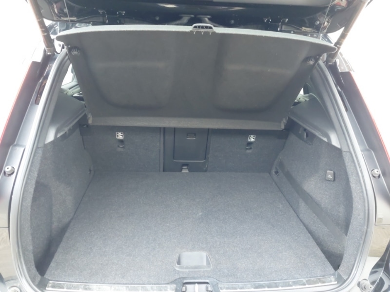 Used Volvo XC40 2020 for sale - 77875779: Photo 8