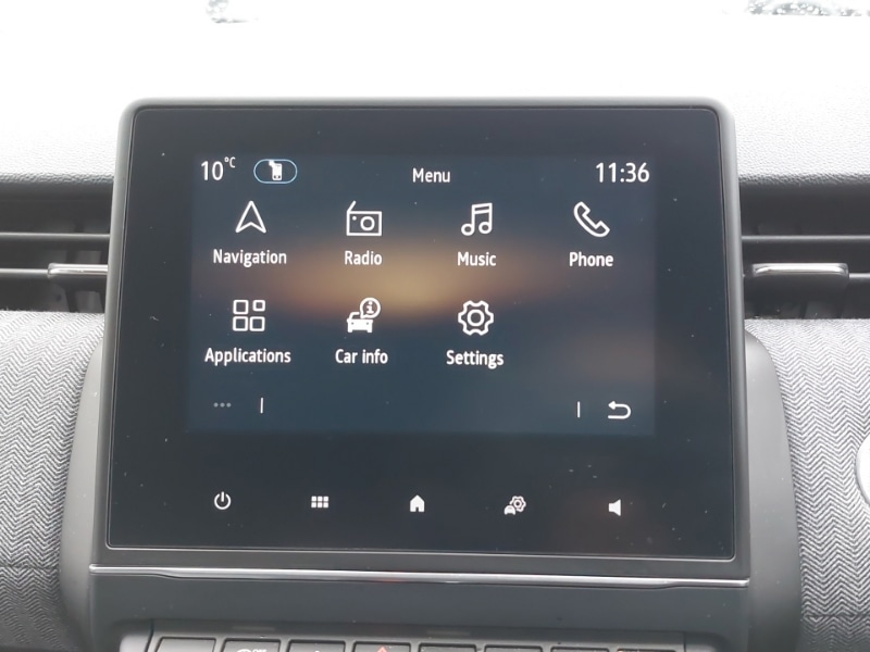 Used Renault Clio 2024 for sale - 78093263: Photo 12