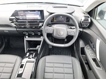 Used Citroen C4 2025 for sale - 76687898: Photo