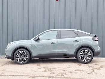 Used Citroen C4 2025 for sale - 76687898: Photo