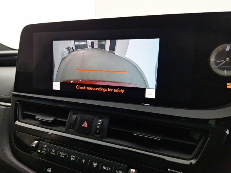 Used Lexus ES 2022 for sale - 76720731: Photo 11