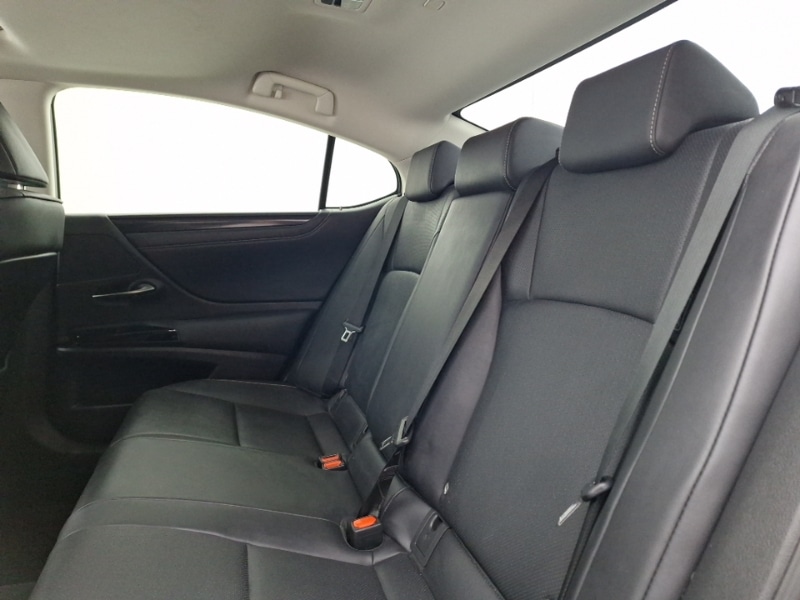 Used Lexus ES 2022 for sale - 76720731: Photo 6