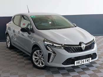 Used Renault Clio 2024 for sale - 75946046: Photo