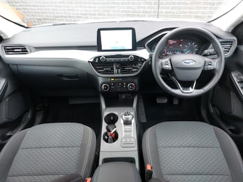Used Ford Kuga 2022 for sale - 76288886: Photo 2