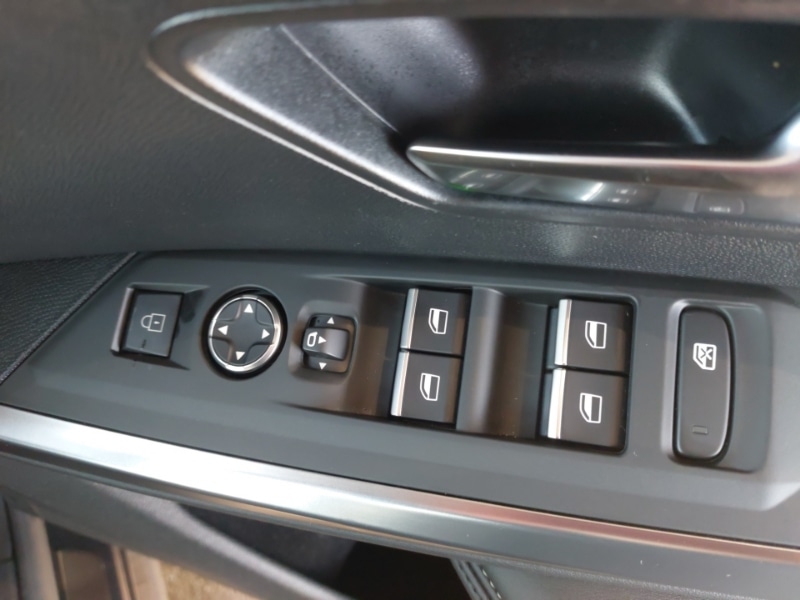 Used Peugeot 3008 2024 for sale - 76764170: Photo 11