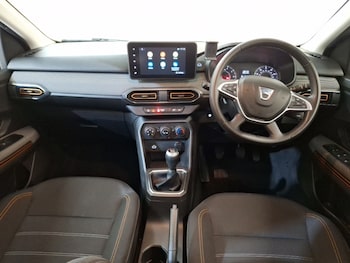 Used Dacia Sandero Stepway 2022 for sale - 76051622: Photo