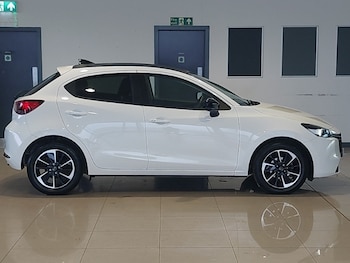 Used Mazda Mazda2 2023 for sale - 76567677: Photo