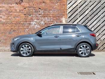 Used Kia Stonic 2021 for sale - 74933989: Photo