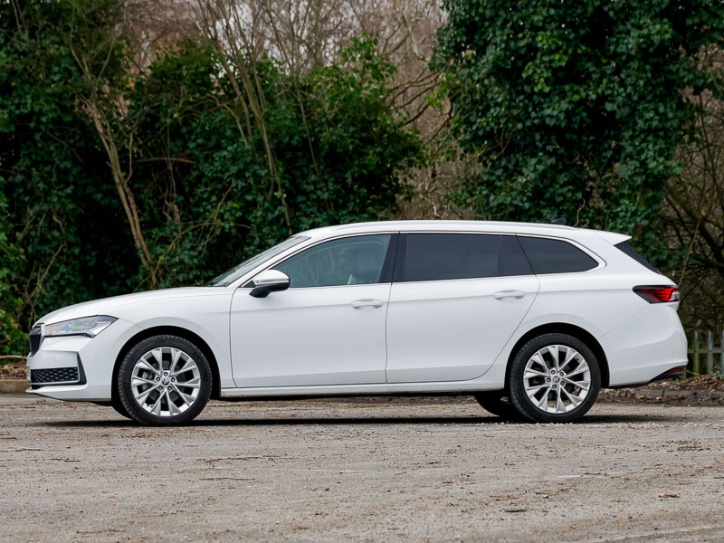 Used Skoda Superb 2024 for sale - 77645101: Photo 4