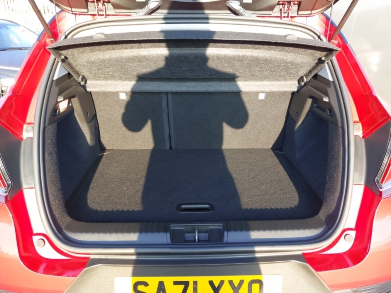 Used Renault Captur 2021 for sale - 76506347: Photo 8