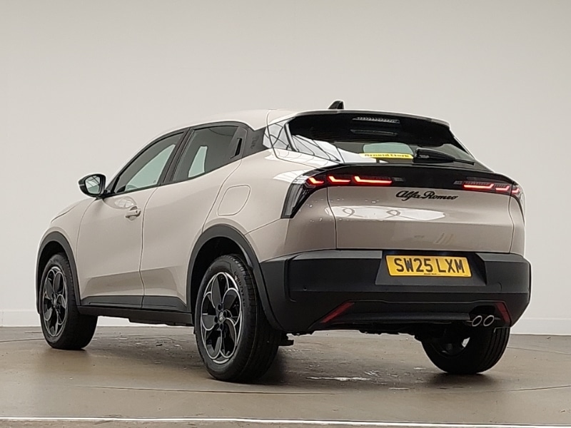 Used Alfa Romeo Junior 2025 for sale - 77823236: Photo 3