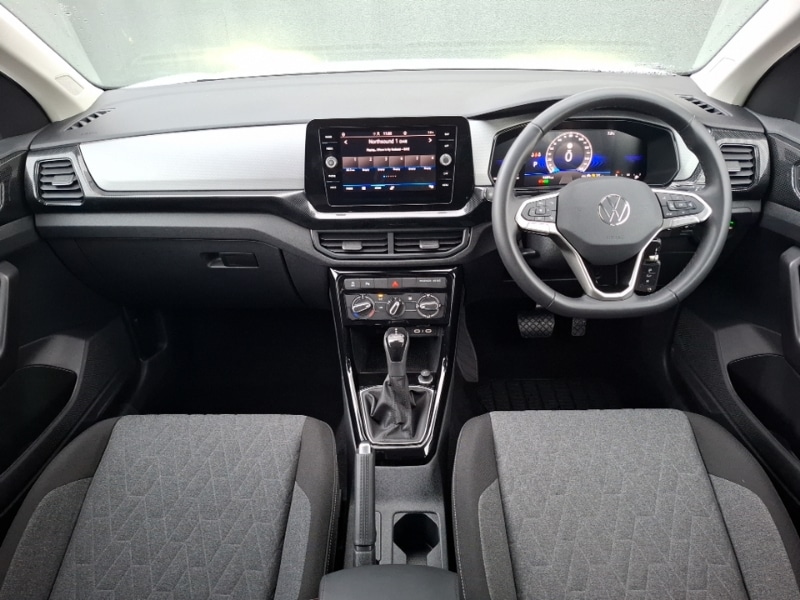 Used Volkswagen T-Cross 2024 for sale - 77597015: Photo 2