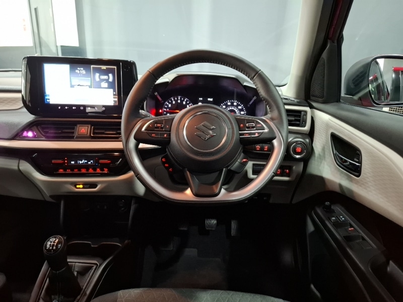 Used Suzuki Swift 2024 for sale - 76475703: Photo 7