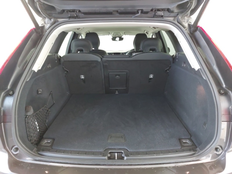 Used Volvo XC60 2024 for sale - 76414182: Photo 8