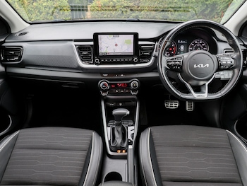 Used Kia Stonic 2023 for sale - 79469984: Photo