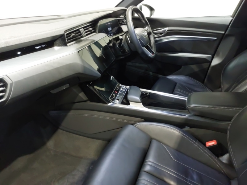 Used Audi e-tron 2022 for sale - 78085564: Photo 5
