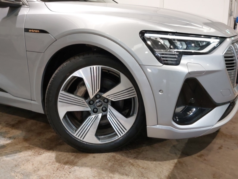 Used Audi e-tron 2022 for sale - 78085564: Photo 9