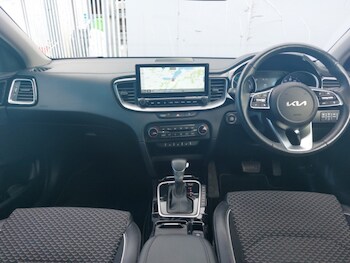 Used Kia XCeed 2023 for sale - 76451588: Photo