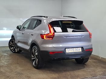 Used Volvo XC40 2025 for sale - 79638269: Photo