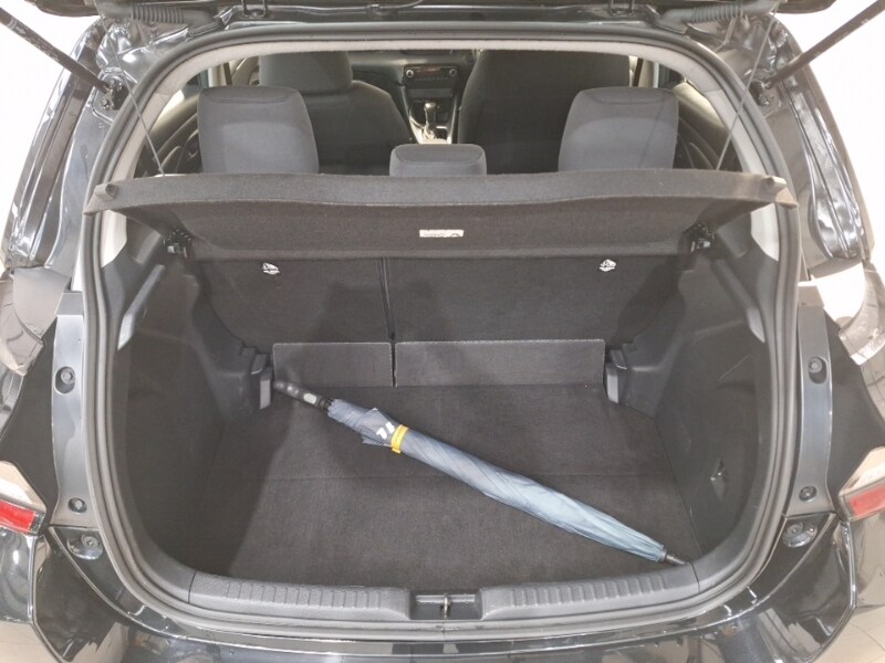 Used Mazda Mazda2 HYBRID 2024 for sale - 76683282: Photo 8