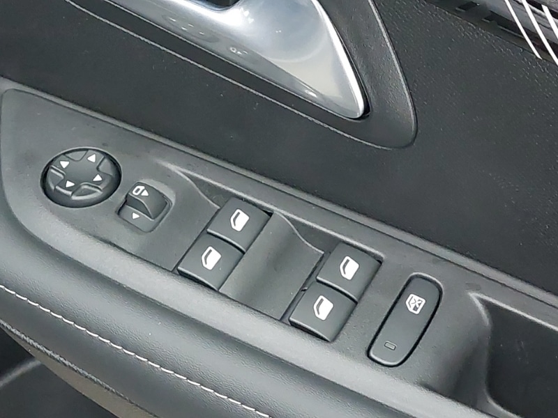 Used Peugeot 208 2025 for sale - 77564469: Photo 12