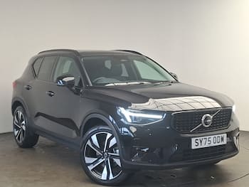 Used Volvo XC40 2025 for sale - 79732626: Photo