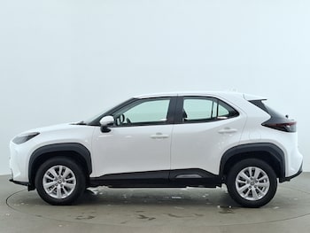 Used Toyota Yaris Cross 2022 for sale - 76954941: Photo