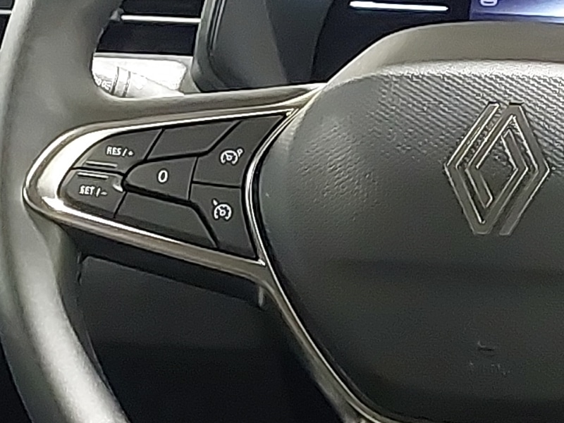 Used Renault Clio 2025 for sale - 76135398: Photo 11