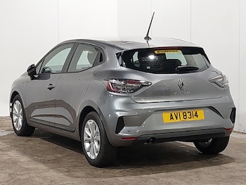 Used Renault Clio 2025 for sale - 76135398: Photo 3