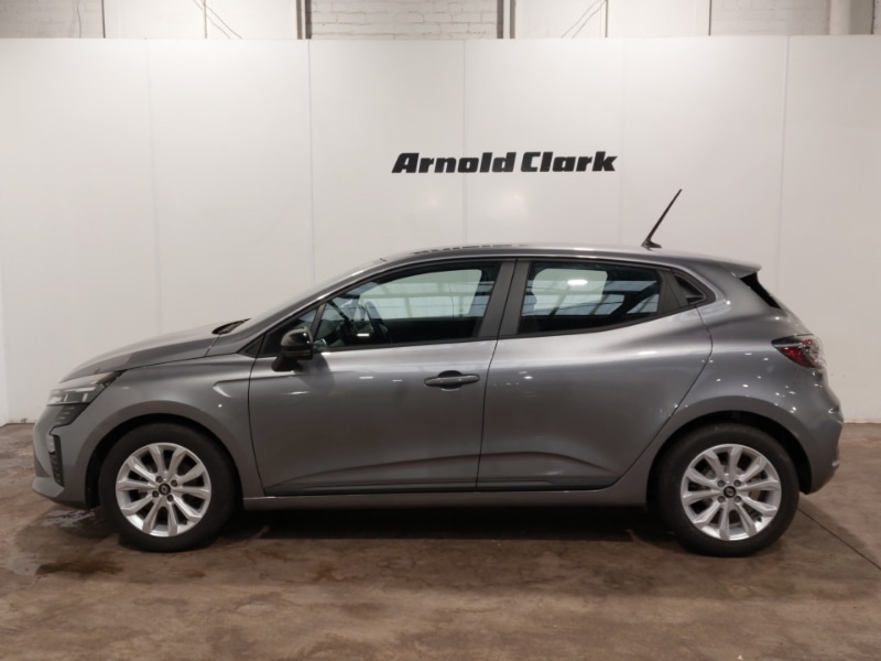 Used Renault Clio 2025 for sale - 76135398: Photo 4