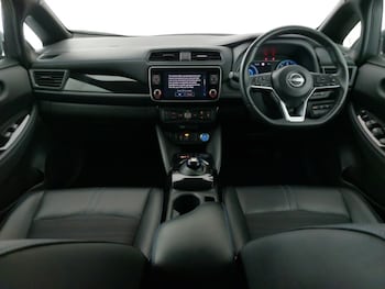 Used Nissan Leaf 2022 for sale - 76906807: Photo