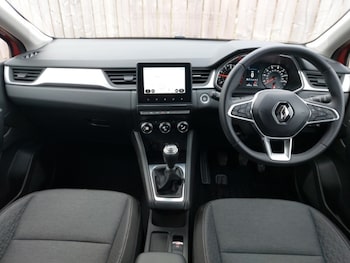 Used Renault Captur 2022 for sale - 77063160: Photo