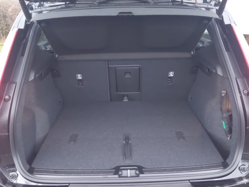 Used Volvo XC40 2025 for sale - 77003920: Photo 8